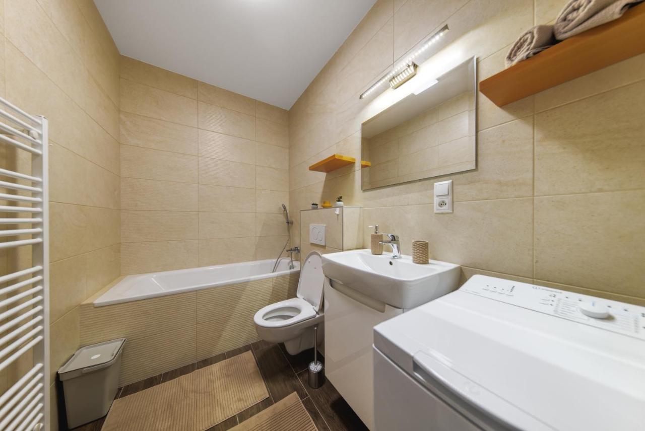 Tower Apartments สปิชสกา โนวา เวส ภายนอก รูปภาพ